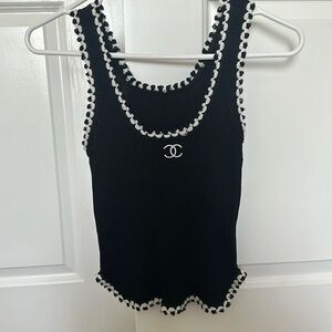 Chanel top
